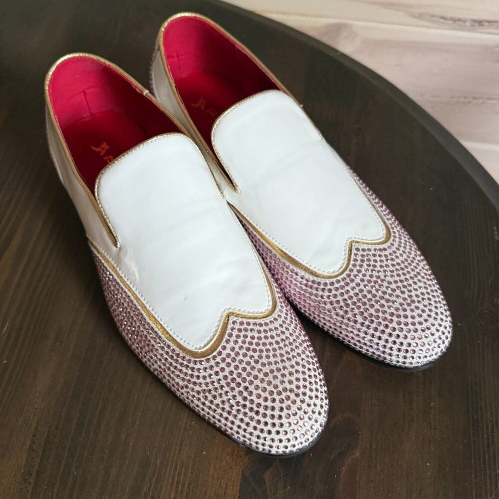 Fiesso By Aurelio Garcia White/Pink With Rhinestones Slip-On Shoes Size 8